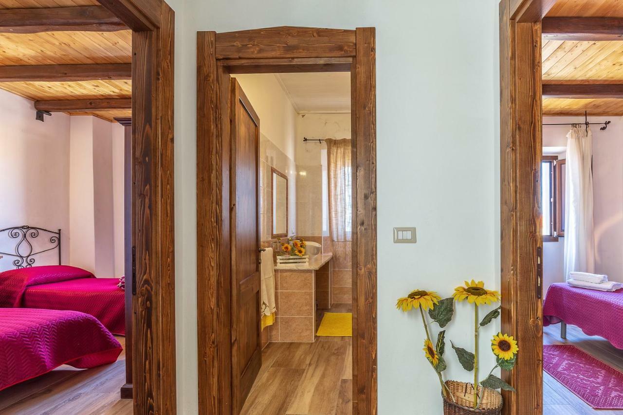 Vila La Casa Di Nonna Monni Baunei Exteriér fotografie