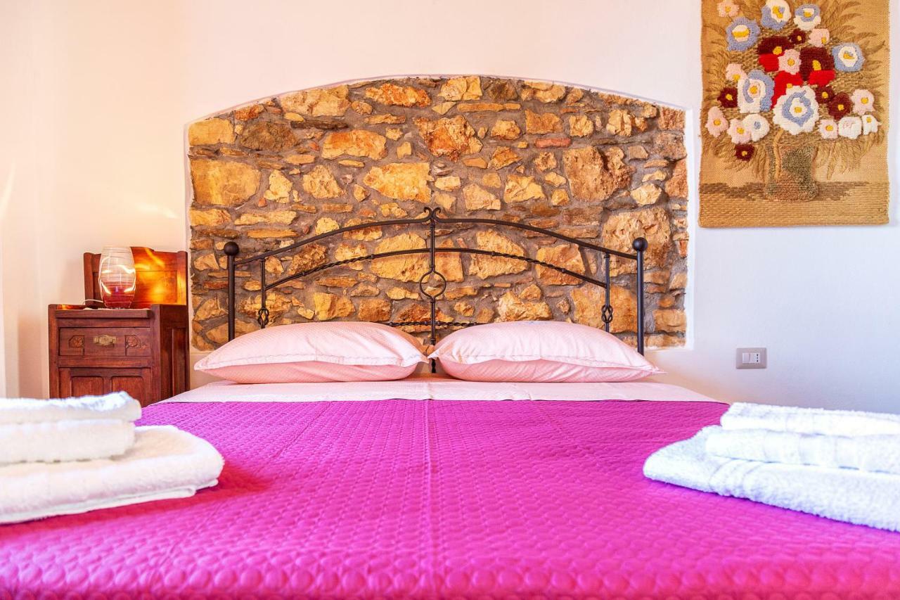 Vila La Casa Di Nonna Monni Baunei Exteriér fotografie