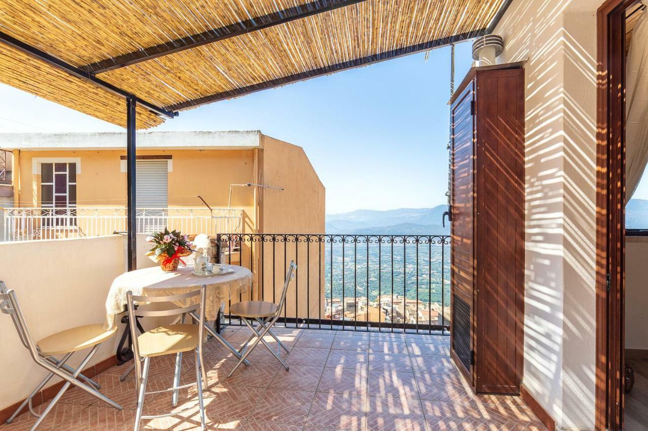 Vila La Casa Di Nonna Monni Baunei Exteriér fotografie